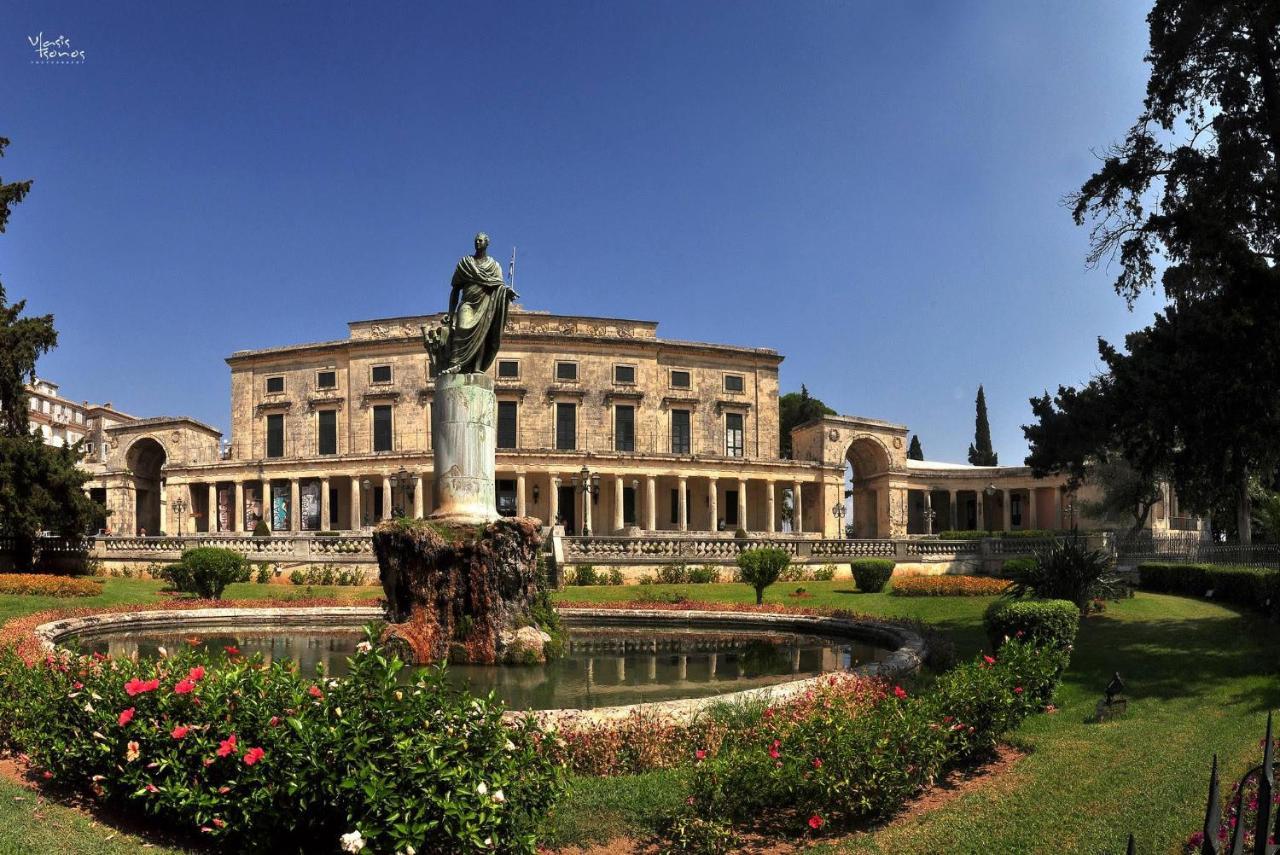 Palazzo Luxury - View To Liston Square & Old Fortress Of Corfu Old Town * Corfu (city)