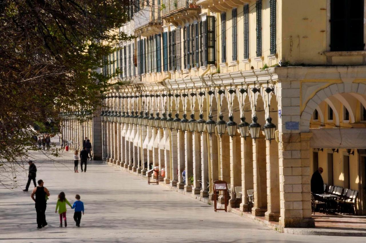 Palazzo Luxury - View To Liston Square & Old Fortress Of Corfu Old Town *