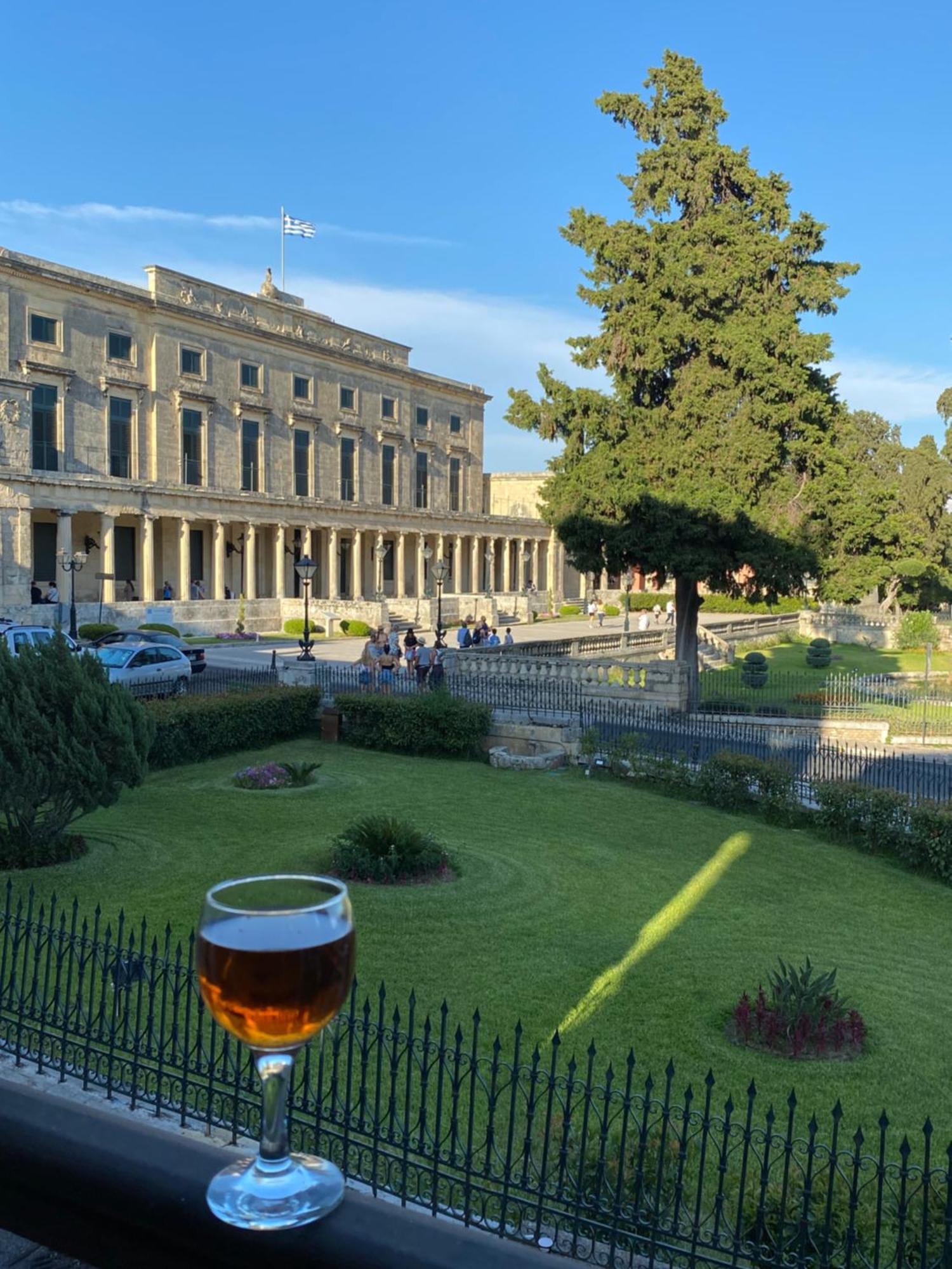 Palazzo Luxury - View To Liston Square & Old Fortress Of Corfu Old Town *