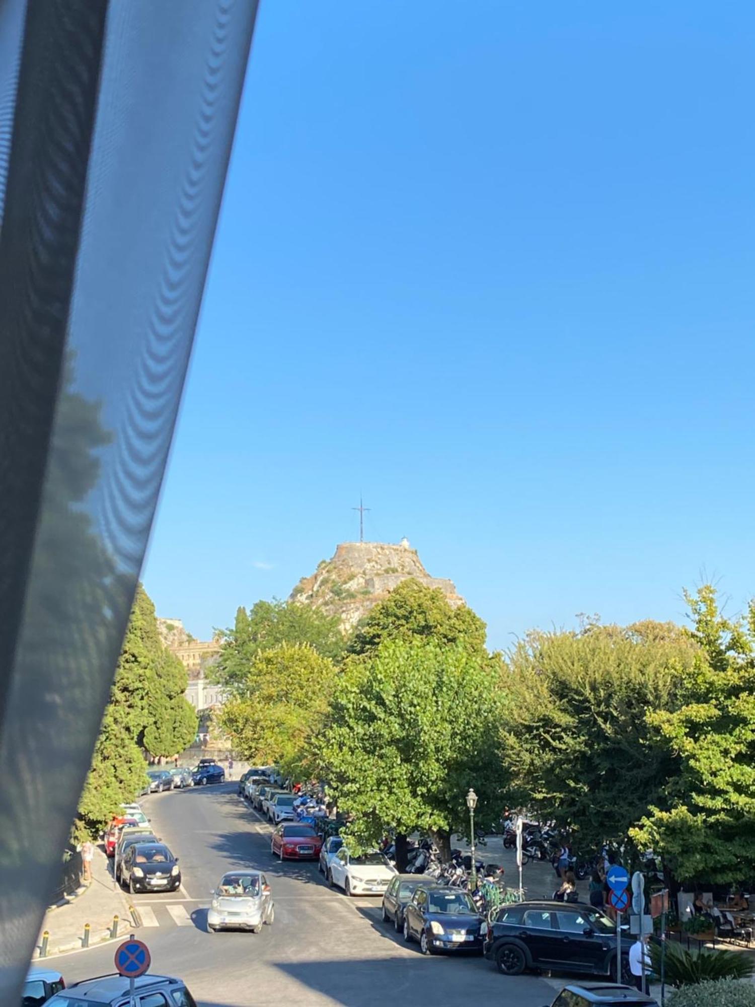Palazzo Luxury - View To Liston Square & Old Fortress Of Corfu Old Town *